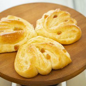 Bánh mì nho sữa dừa