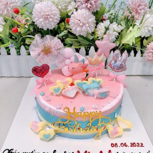 Bánh kem ngựa pony hồng