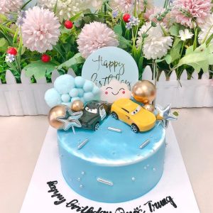 Bánh kem tone xanh + xe  hơi - T15